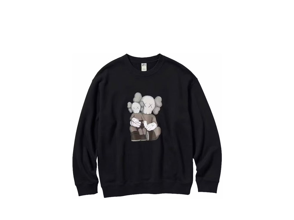 KAWS x Uniqlo Longsleeve Sweatshirt Black (Asia Sizing) -  467773